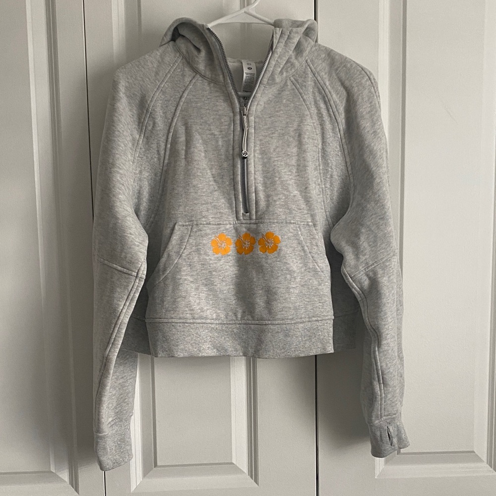 Lululemon Scuba Hoodie- Hawaii Exclusive Screen Print
